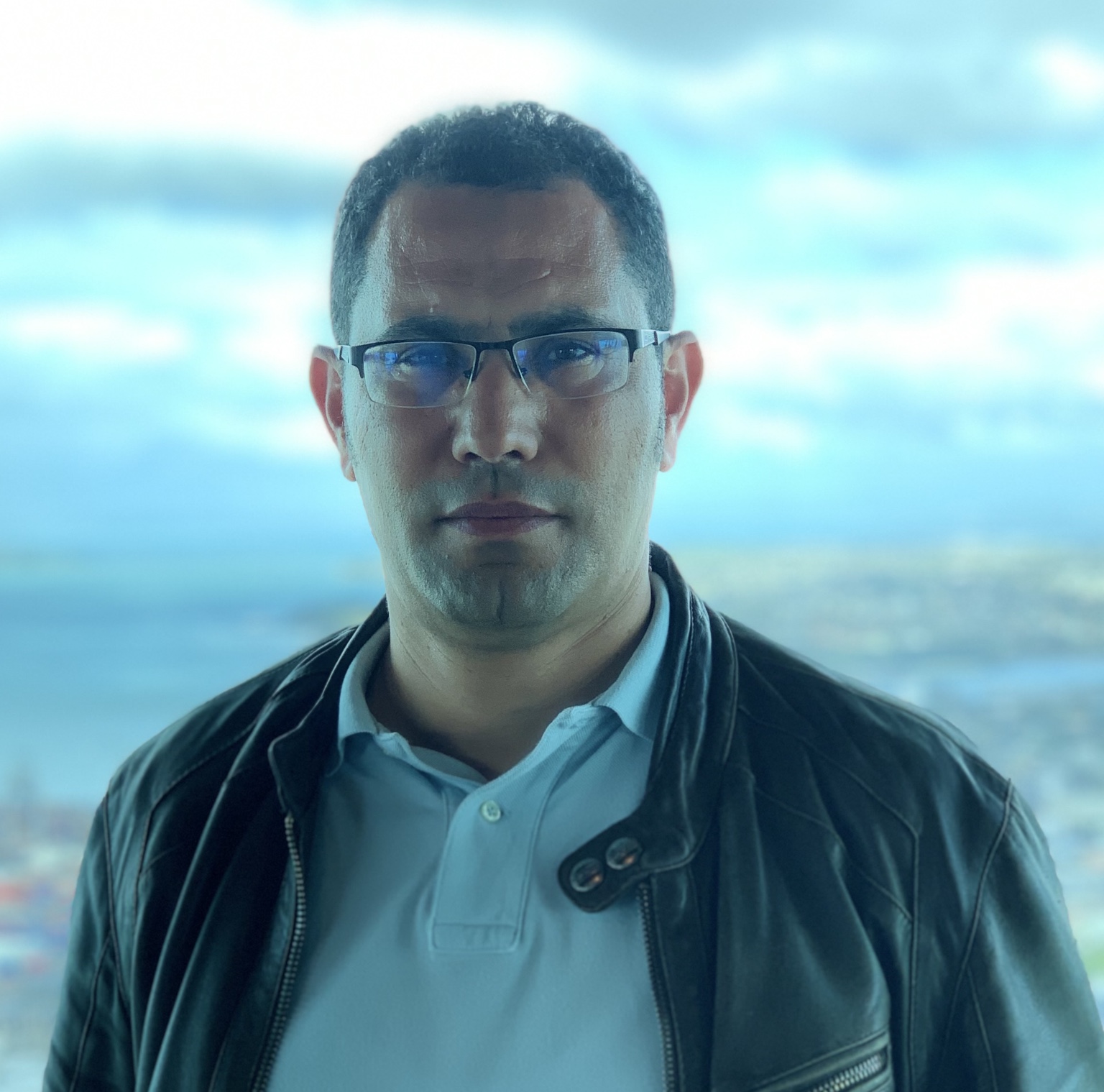 Portrait de Hicham Hadj-Abdelkader
